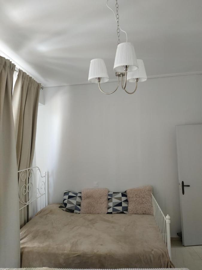 Appartement Pantheon à Kalamata Extérieur photo