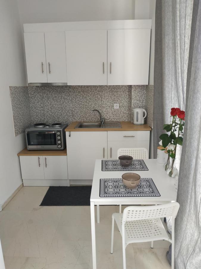 Appartement Pantheon à Kalamata Extérieur photo