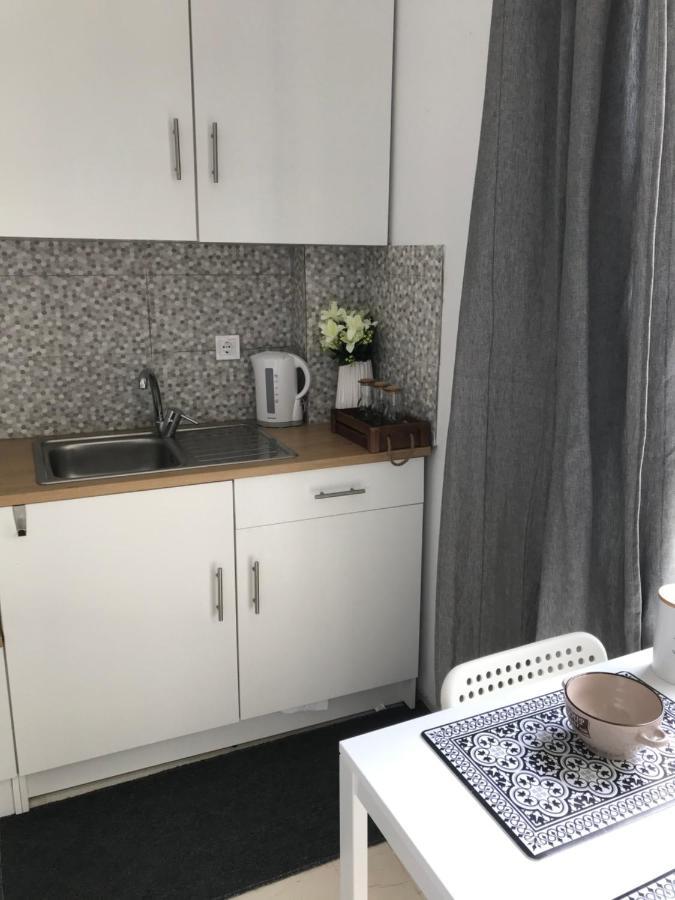 Appartement Pantheon à Kalamata Extérieur photo