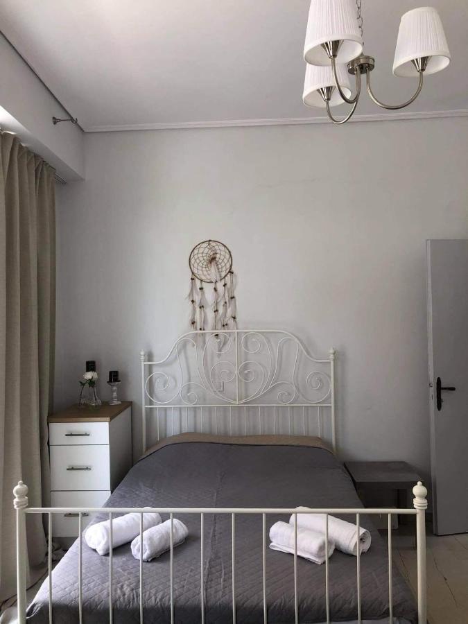 Appartement Pantheon à Kalamata Extérieur photo