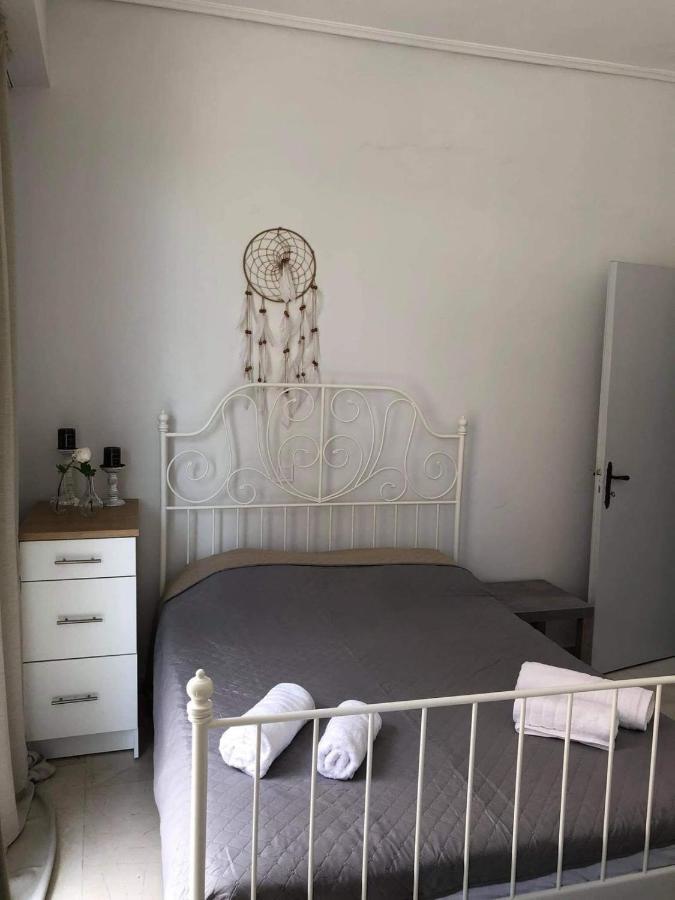 Appartement Pantheon à Kalamata Extérieur photo
